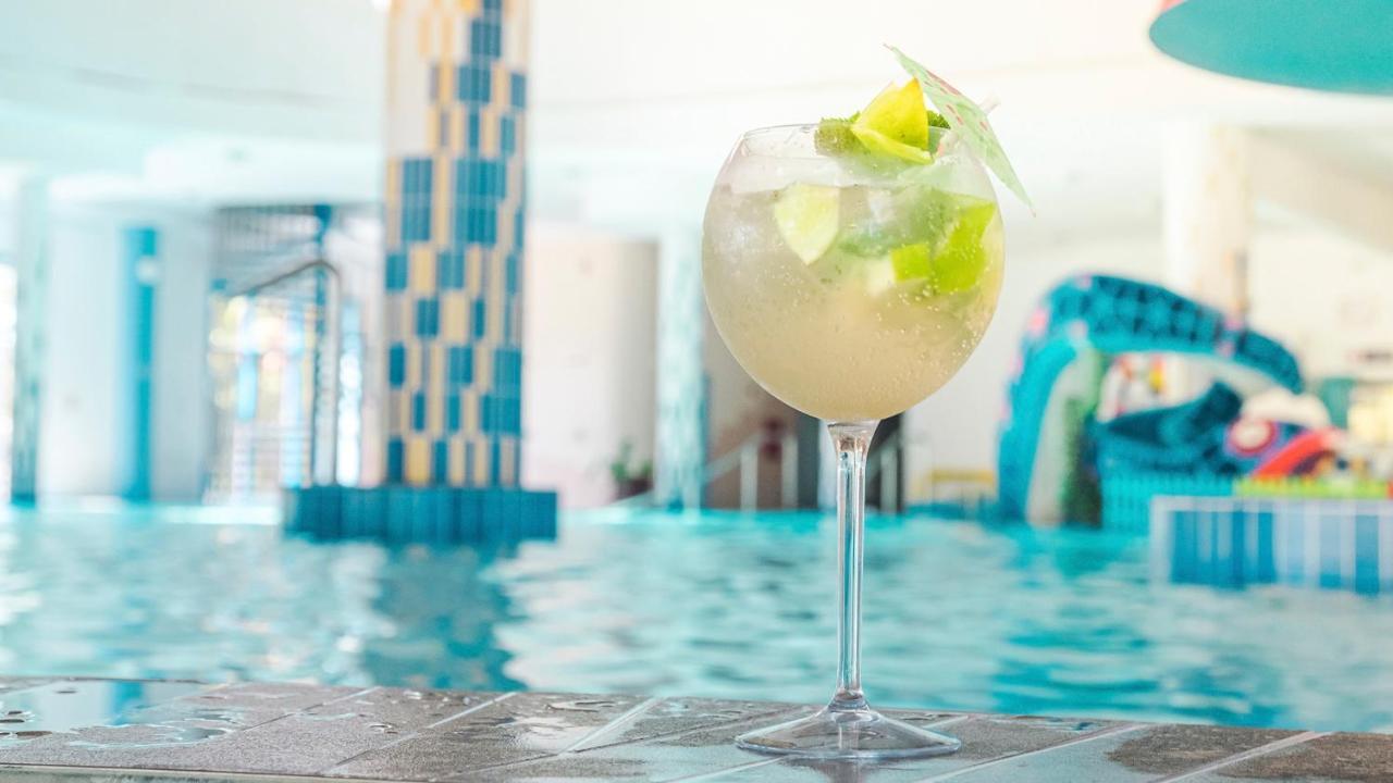 Wellness Hotel Patince Eksteriør billede