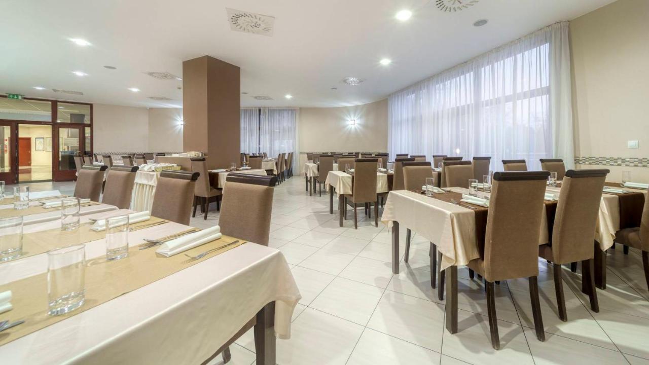 Wellness Hotel Patince Eksteriør billede