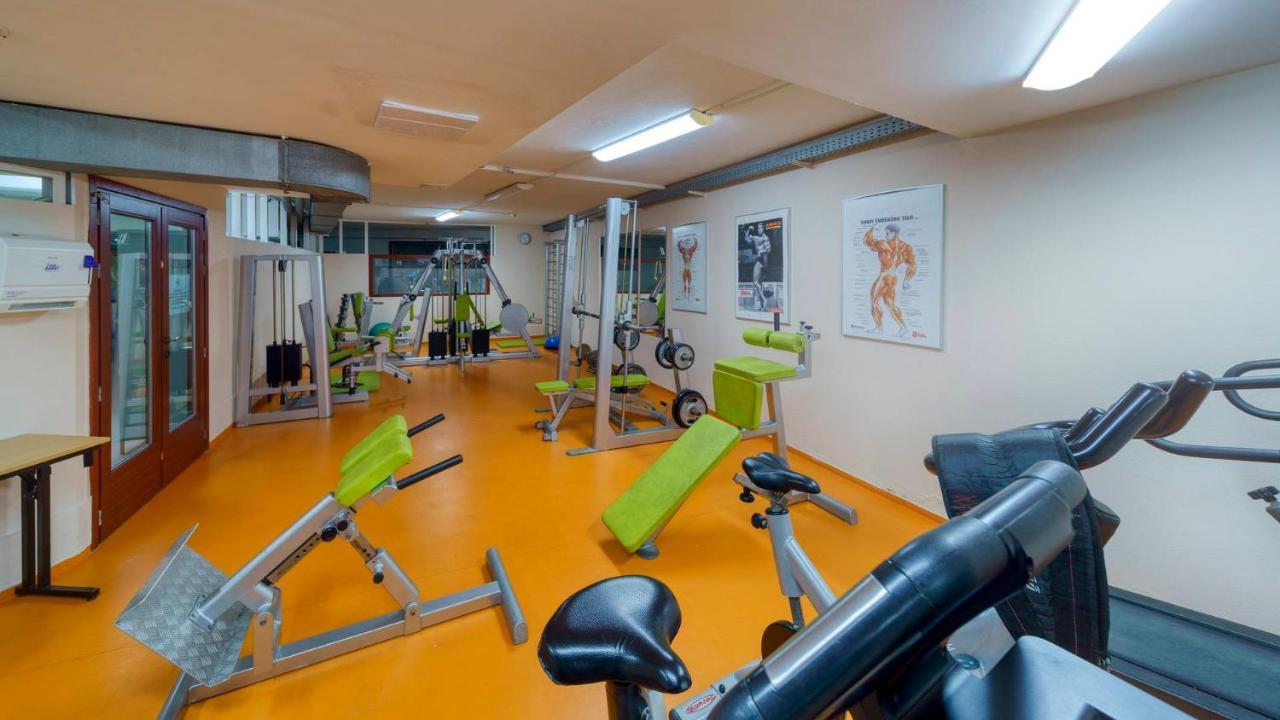 Wellness Hotel Patince Eksteriør billede